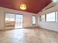 BELGODERE : Trés belle opportunité Appartement atypique Plain-pied 74 M², 3 chambres, Terrasse et Vue Village — photo 3