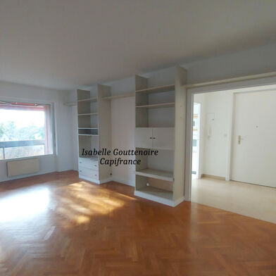 Appartement 3 pièces 438000 €