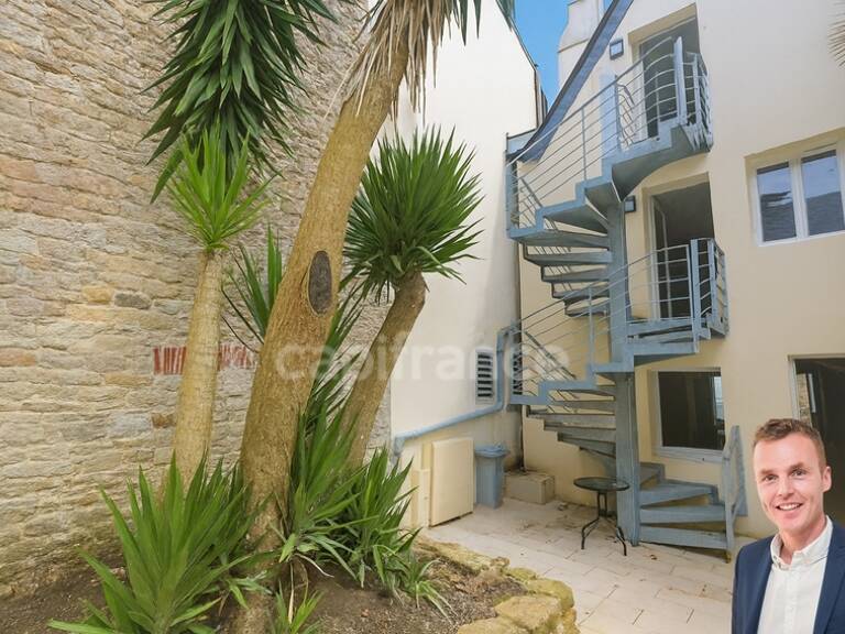 QUIMPER (29) Immeuble de rapports de 115 m² habitable - Un local commerciale - 2 Appartements de type 2 — photo 1