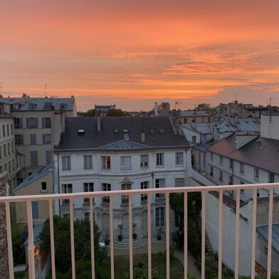 Appartement 1 pièces 900 €