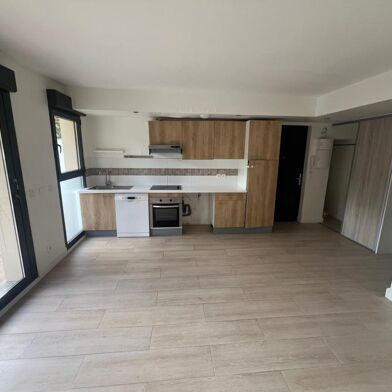 Appartement 3 pièces 1285 €