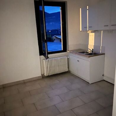 Appartement 2 pièces 960 €