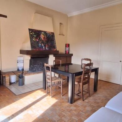 Appartement 3 pièces 970 €