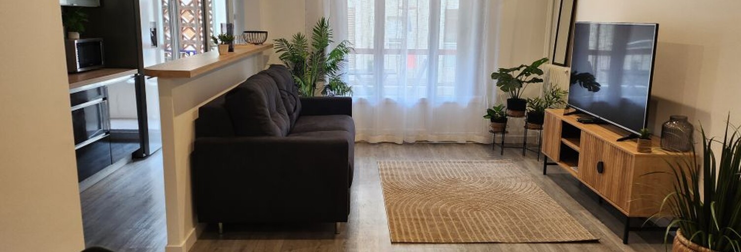 Appartement 2 Pièces 50 m² à louer à Saint-Laurent-du-Var (06700)