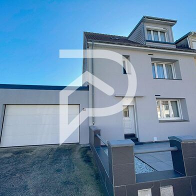 Maison 5 pièces 275600 €