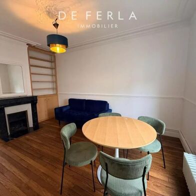 Appartement 3 pièces 2120 €