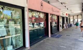 property.type.service   m² à vendre à Saint-Paul (97434)