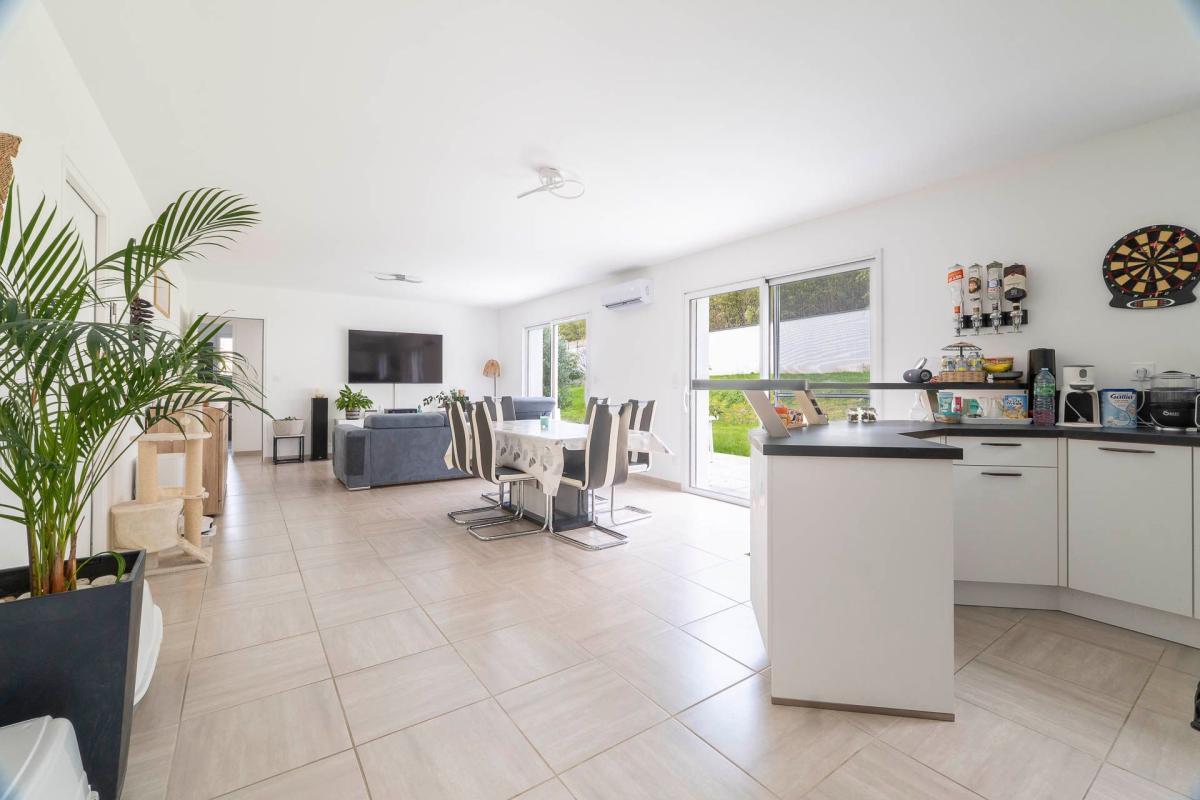 Villa / Maison  T4 à vendre Urt 64240