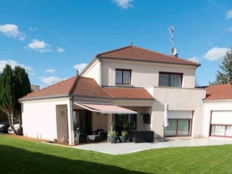 Superbe villa d'archit3ct3 de 185 m² sur Les Mesneux — photo 1