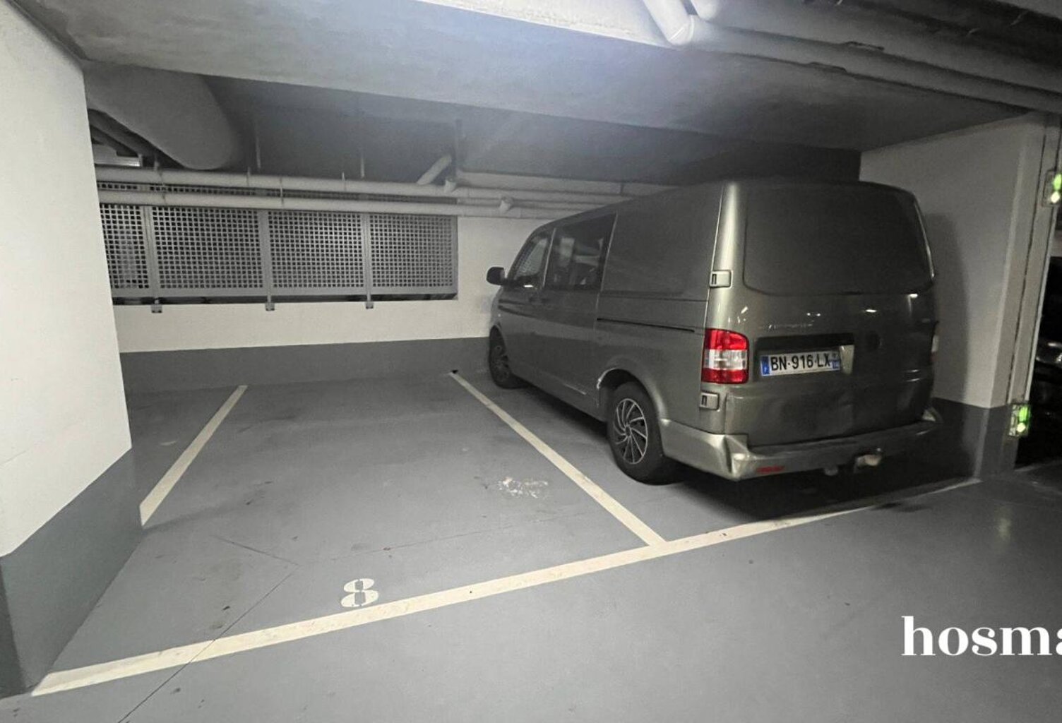 Emplacement de parking récent et sécurisé de 13 m² - Rue Petit, Paris 19e — photo 1