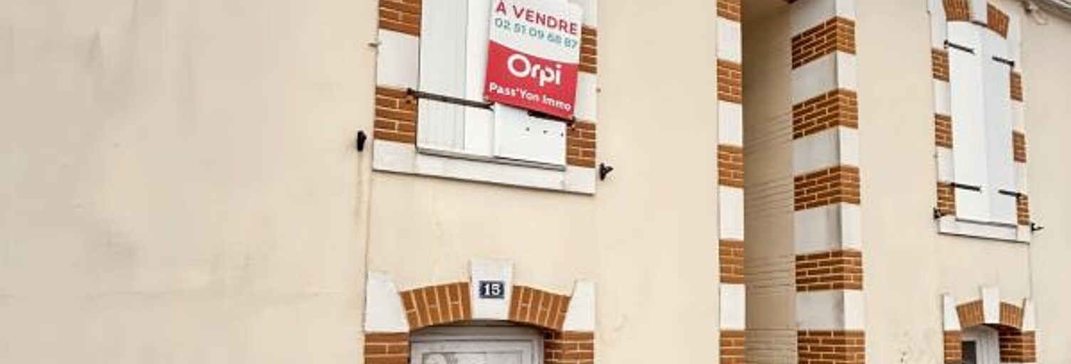 Immeuble  115 m² à vendre à La Roche-sur-Yon (85000)