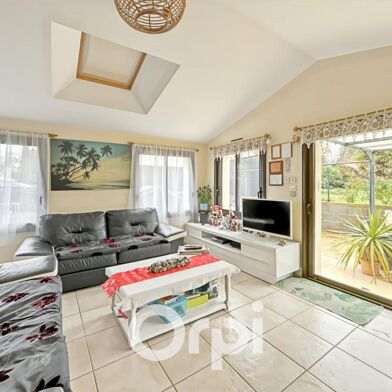 Maison 4 pièces 243644 €