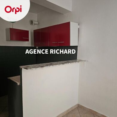 Appartement 2 pièces 497 €
