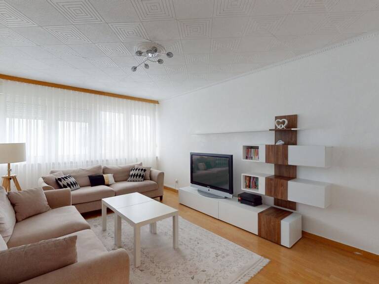 Appartement À Vendre — photo 1