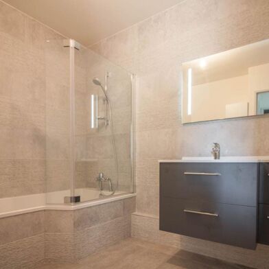 Appartement 3 pièces 1213 €