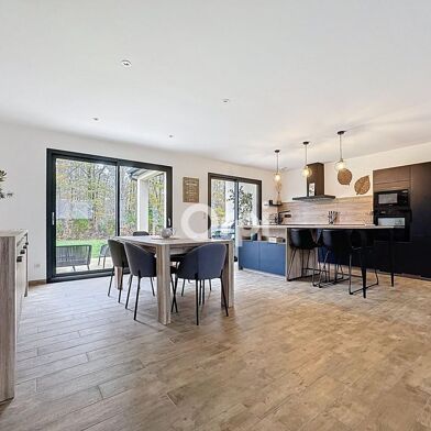 Maison 4 pièces 299650 €