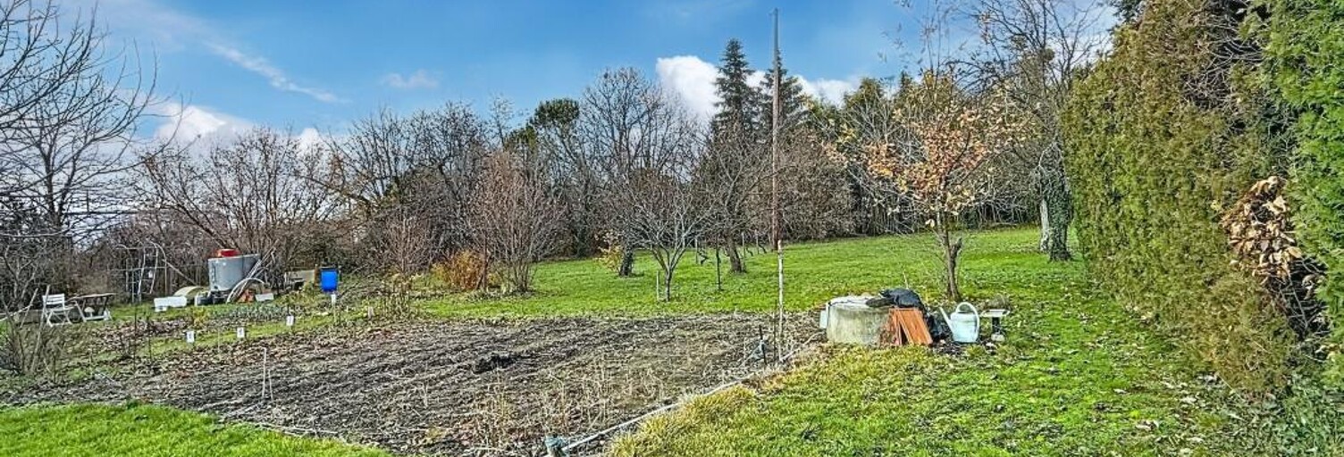 Terrain  3472 m² à vendre à Riom (63200)