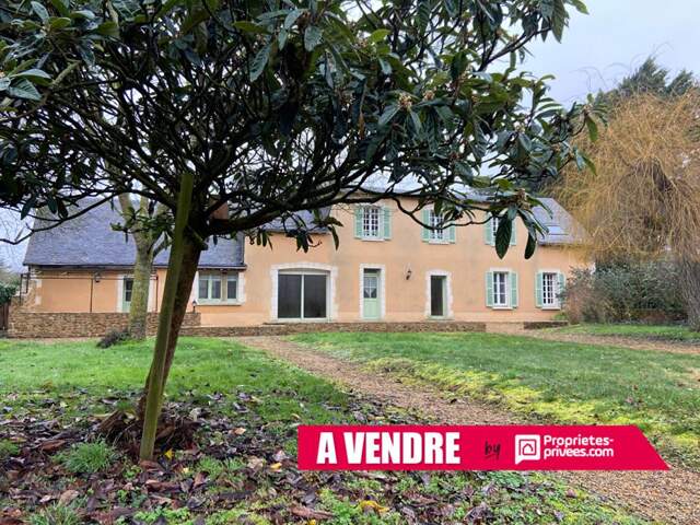 Maison Daumeray 8 pièce(s) 168.50 m2 — photo du bien