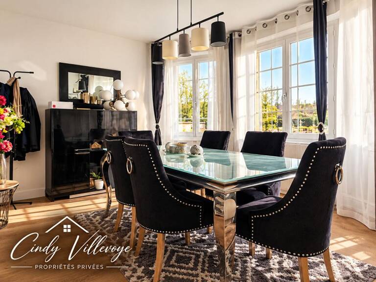 Jolie maison  de ville - Villers Cotterêts - 4 pièces - 100 m2 — photo 1
