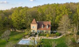 Maison 9 Pièces 200 m² à vendre à Sarlat-la-Canéda (24200)