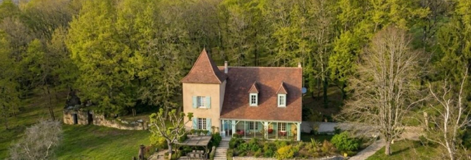 Maison 9 Pièces 200 m² à vendre à Sarlat-la-Canéda (24200)
