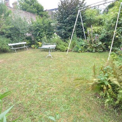 Maison 8 pièces 280745 €