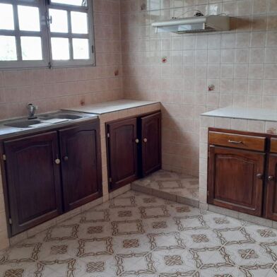 Appartement 6 pièces 355710 €