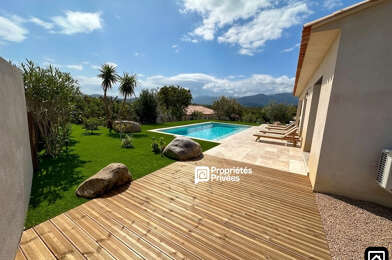 Maison 4 pièces 740000 €