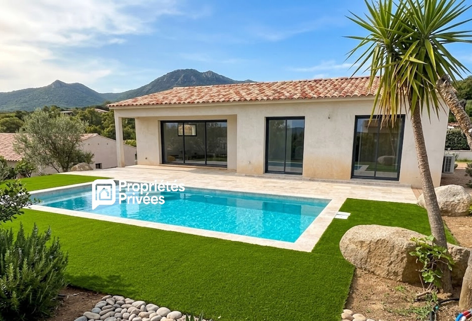 Maison  neuve T4 à Ste Lucie De Porto-vecchio  20144 - Corse du Sud — photo 1