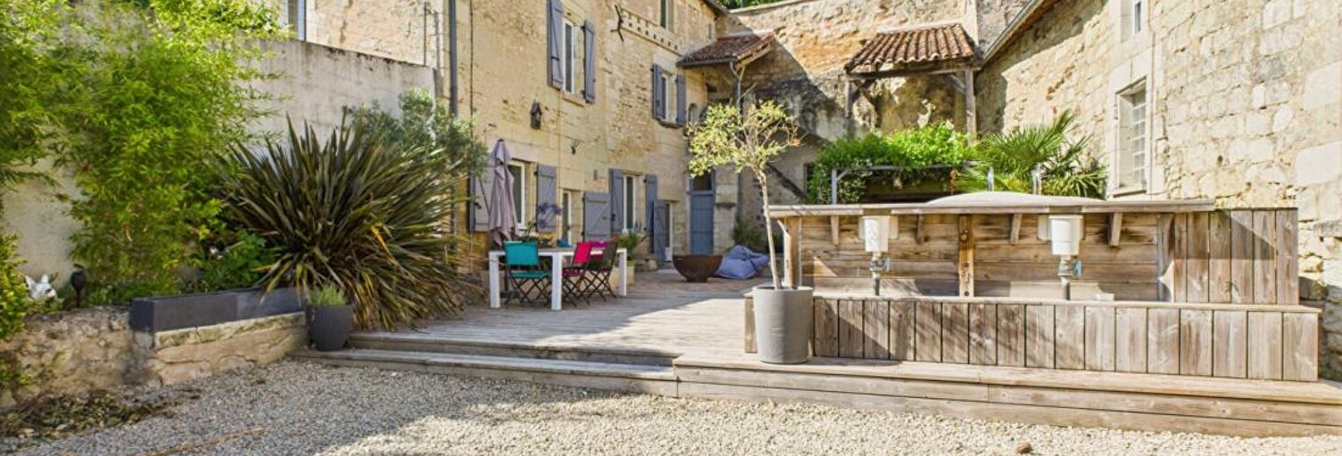 Maison 10 Pièces 294 m² à vendre à Beaumont Saint-Cyr (86490)