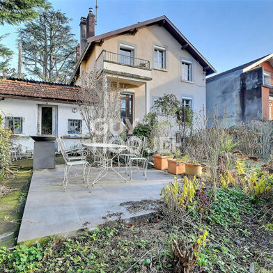 Maison 4 pièces 480000 €