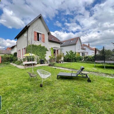 Maison 5 pièces 1790 €