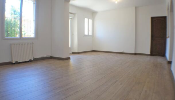 Villa / Maison 5 pièces  à louer Plan-de-Cuques 13380