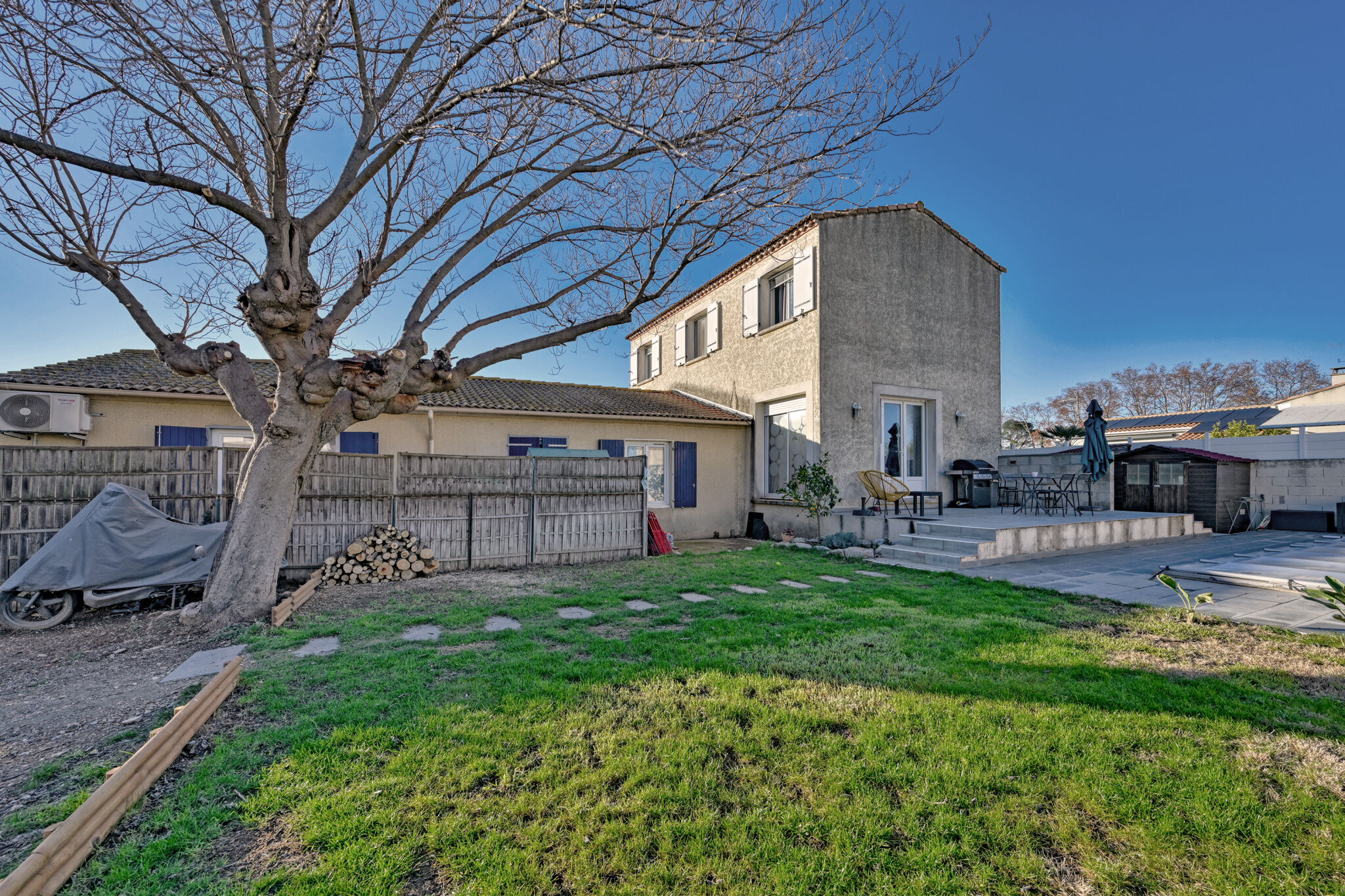 Villa / Maison  T8 à vendre Gallician 30600