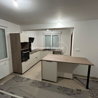 Maison 4 pièces 1525 €