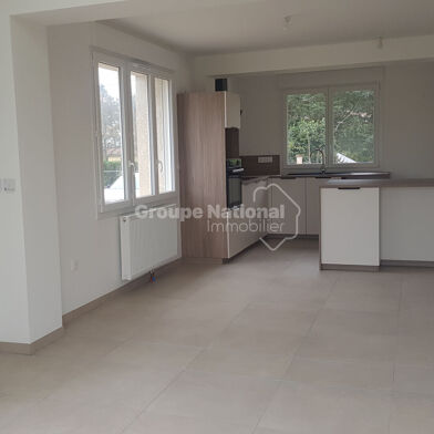 Maison 4 pièces 1525 €