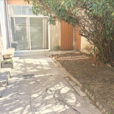 Appartement 2 pièces 890 €