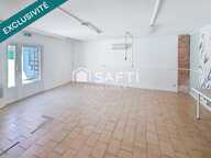 Grand local commercial libre avec logement — photo 2