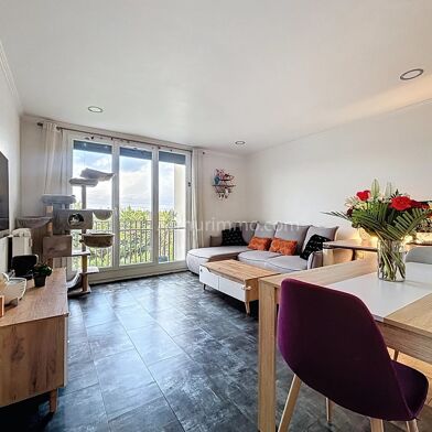 Appartement 3 pièces 215000 €