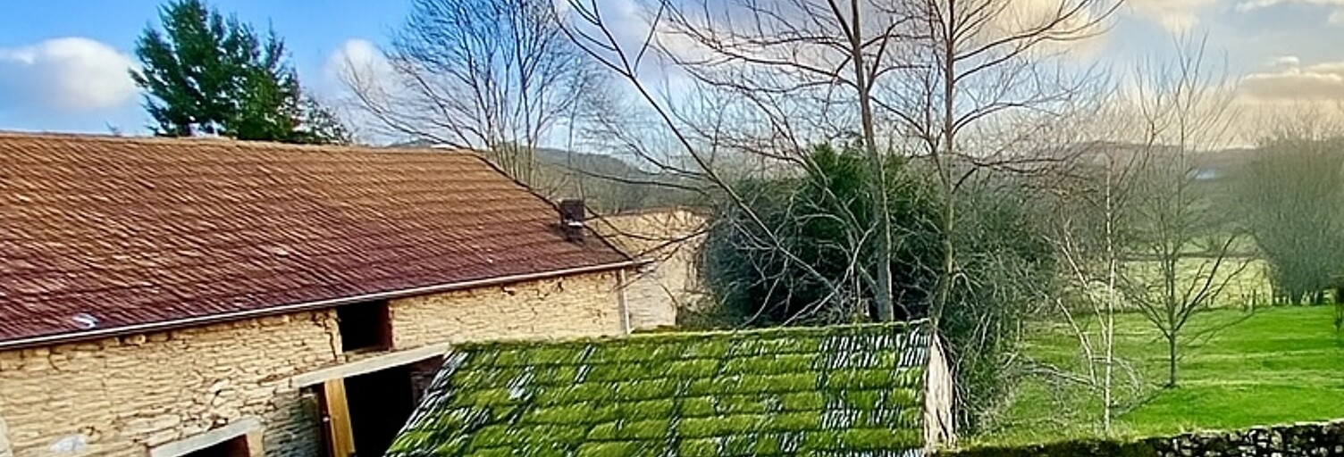 Maison 8 Pièces 150 m² à vendre à Saint-André-le-Désert (71220)