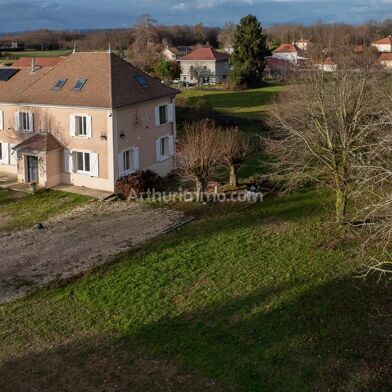 Maison 7 pièces 449000 €