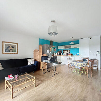 Appartement 3 pièces 196000 €