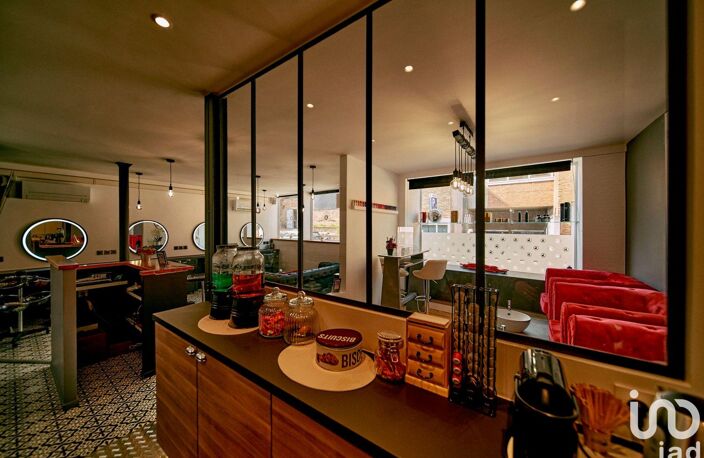 Vente Boutique/Local commercial 67 m&sup2; — photo 3