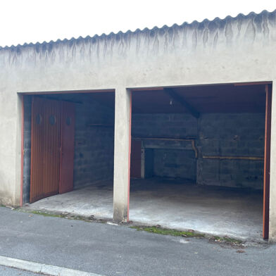 Garage  30000 €