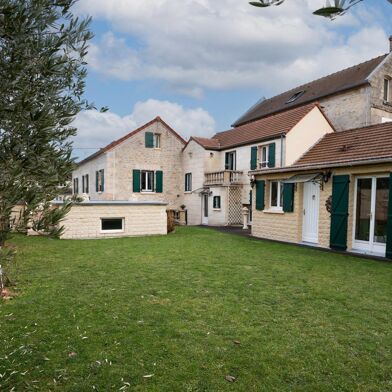 Maison 9 pièces 598000 €