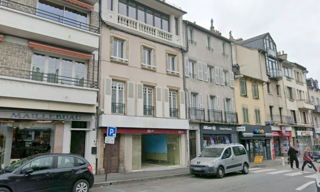 Commerce  94 m² à louer à Espalion (12500)