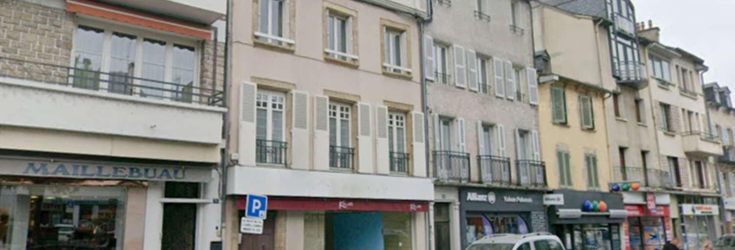 Commerce  94 m² à louer à Espalion (12500)