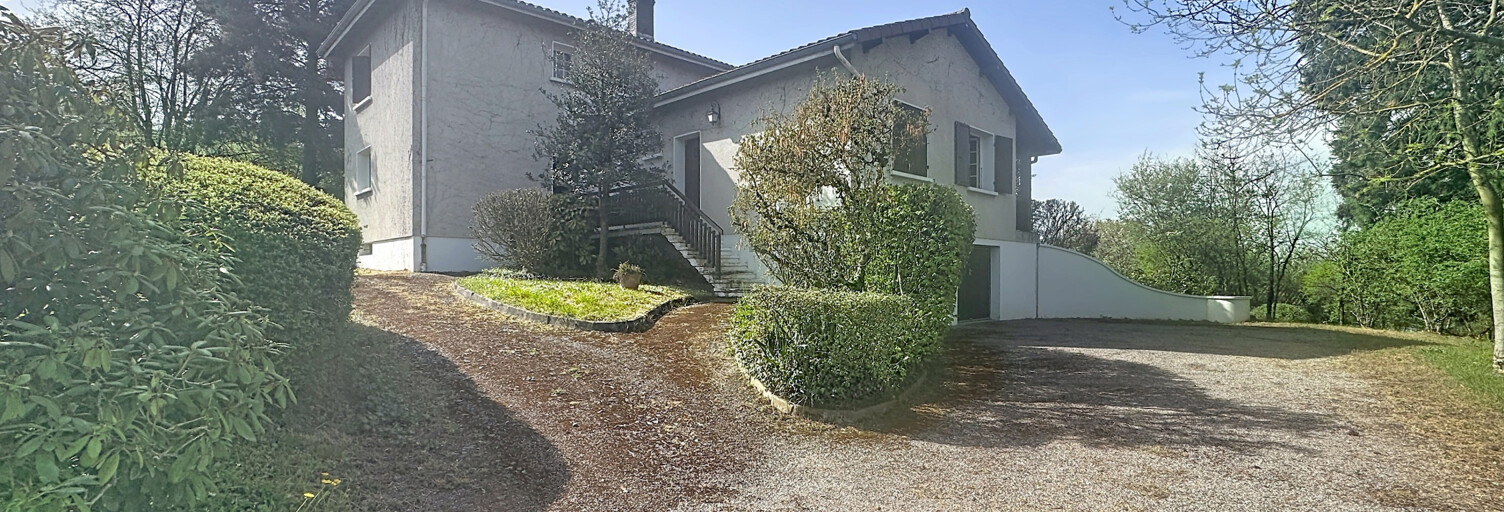 Maison 8 Pièces 188 m² à vendre à Sainte-Foy-l'Argentière (69610)