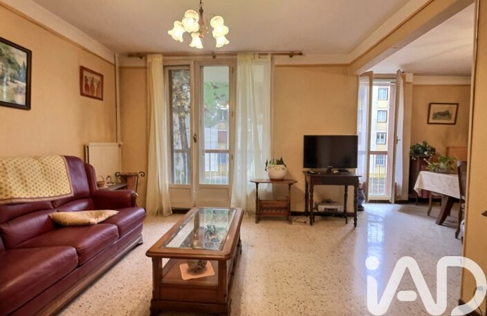 Vente Appartement 3 pièces — photo 2