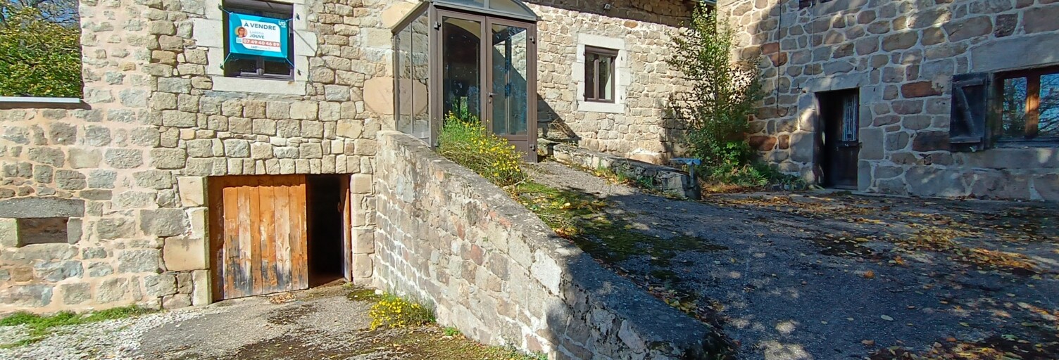 Maison 4 Pièces 212 m² à vendre à Grazac (43200)